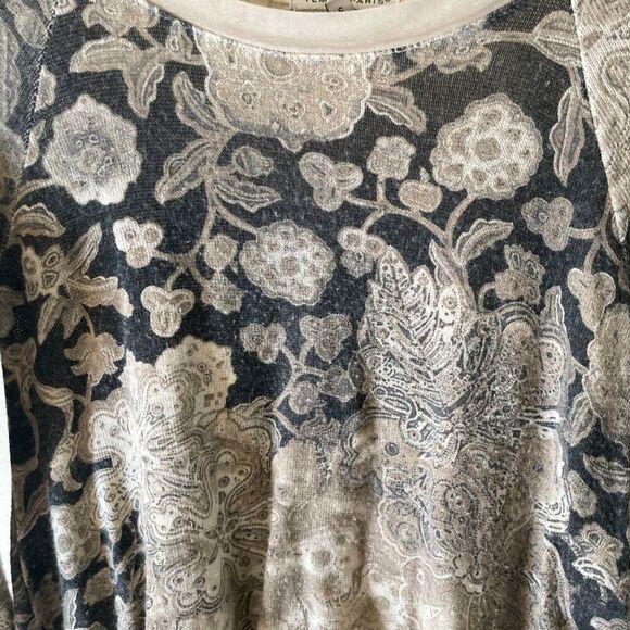 Tempo Paris Blouse SMALL Flowery Print Bohemian Hippie Top Neutral Flowers Tan - Picture 6 of 9